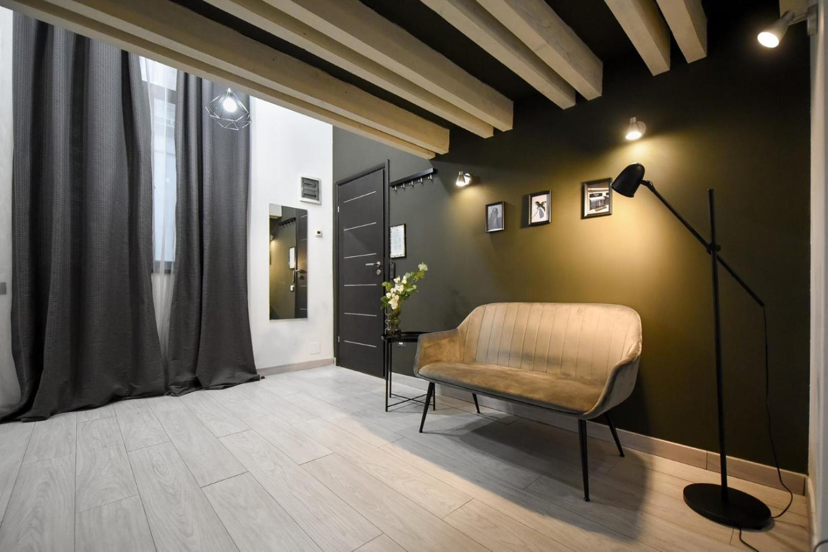Central Comfort - Duplex-Style Studios On Regina Elisabeta Bucarest Habitación foto